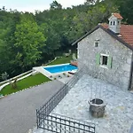 Villa Lumaca *